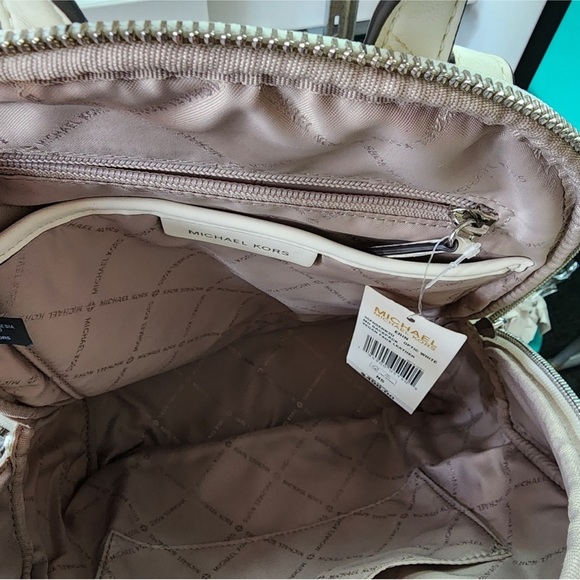 Michael kors backpack NWT - Picture 4 of 4